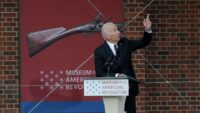 Biden discursa sobre armas